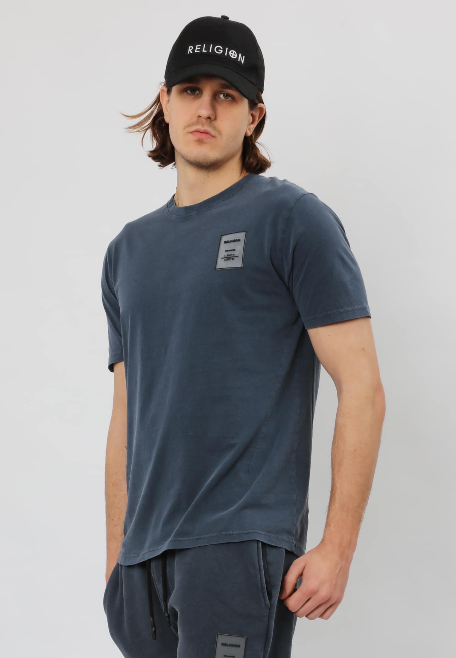 TAG TSHIRT - WASHED INDIGO - Out and About