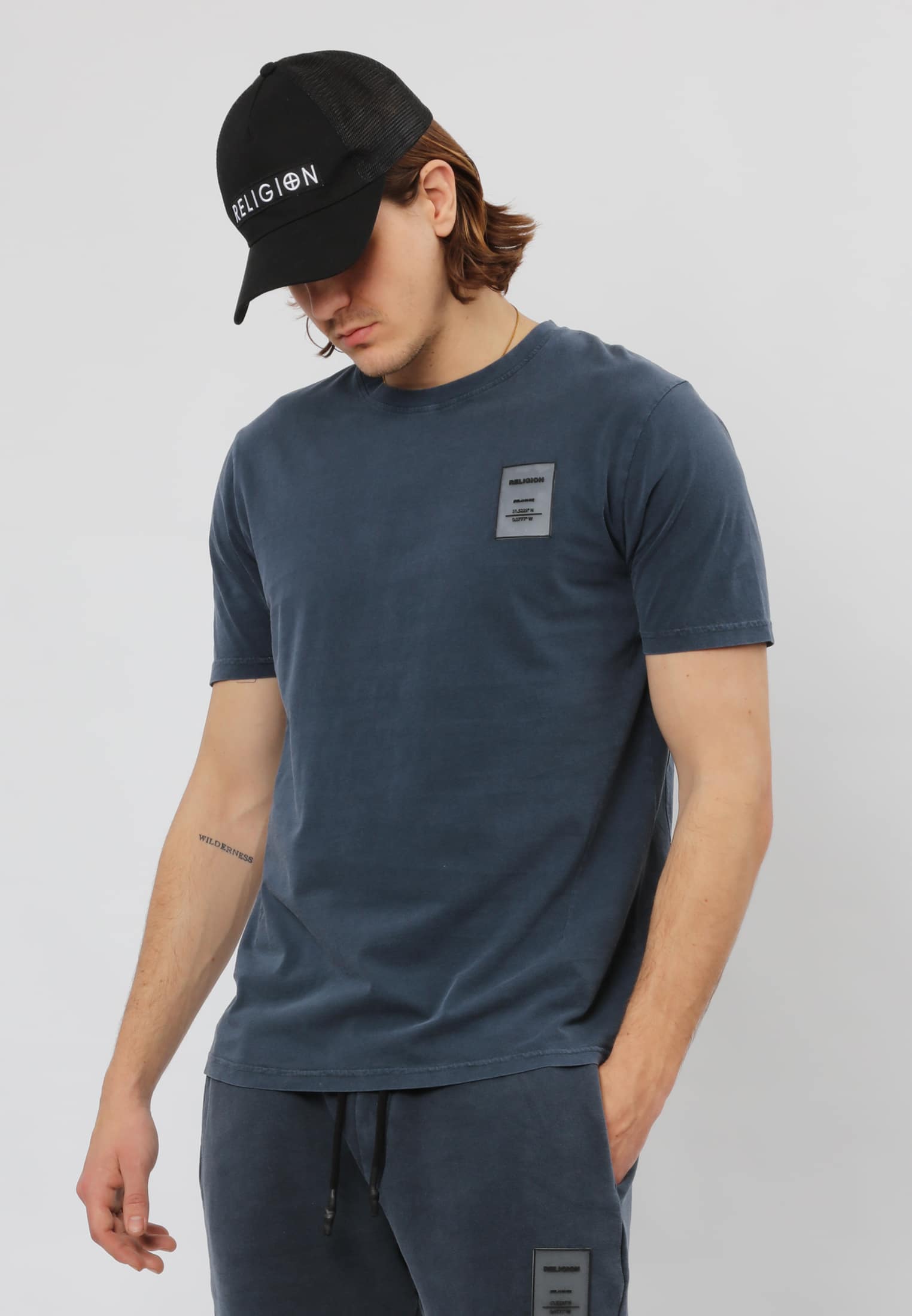 TAG TSHIRT – WASHED INDIGO