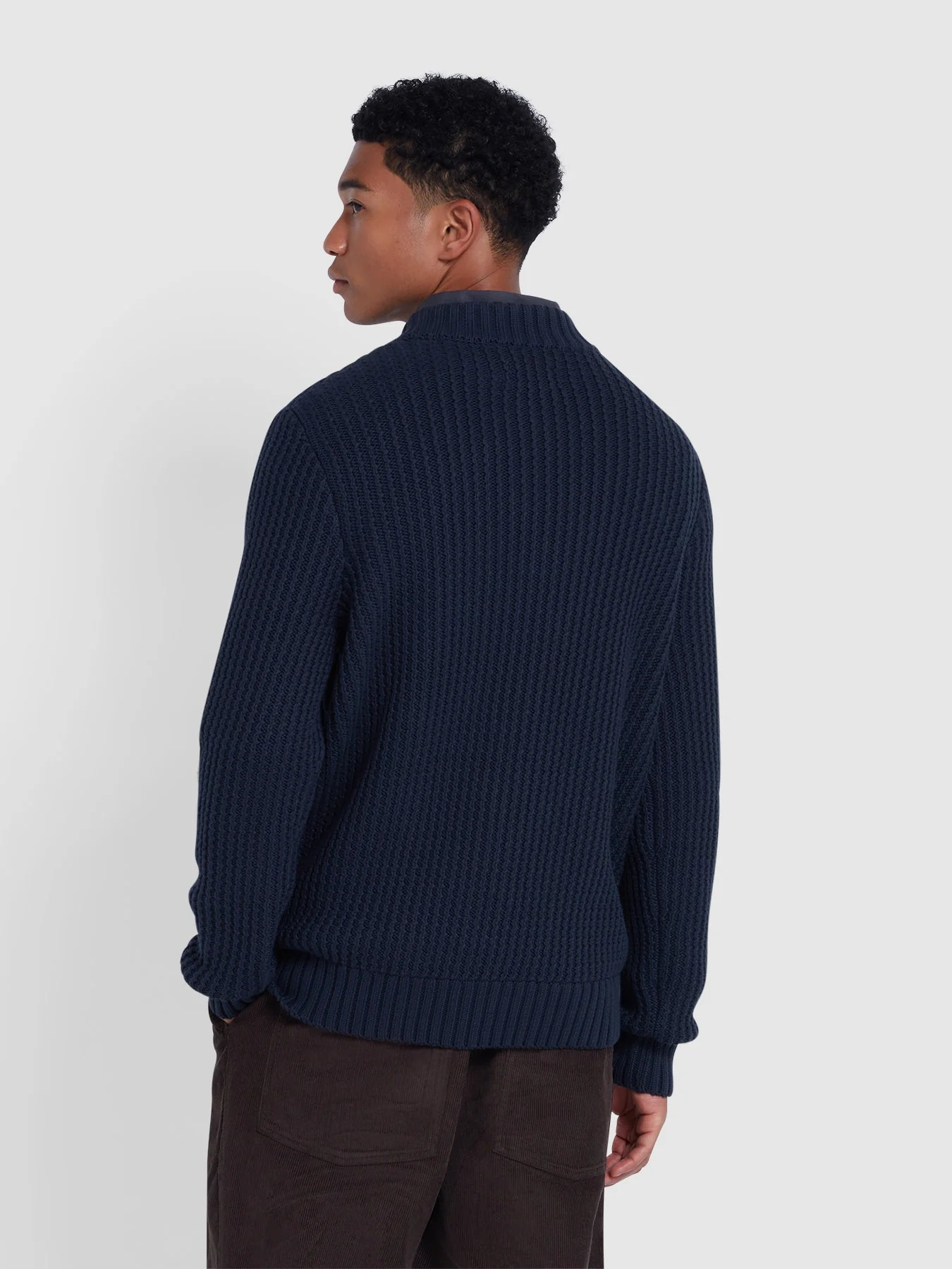 Farah Burlington Fishmerman Jumper in Navy